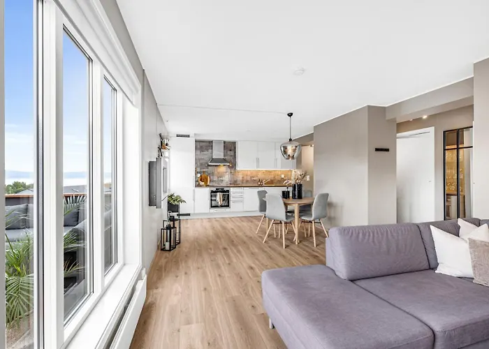 With Sea View Apartament *